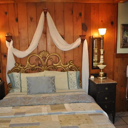Pine Rose Inn-2